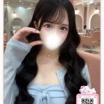 積極的に抱きついて甘えてくるタイプで
