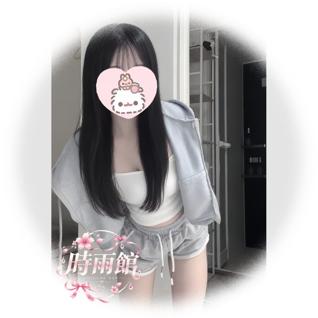 みんなが言う完璧な隣の女の子みたいな存在