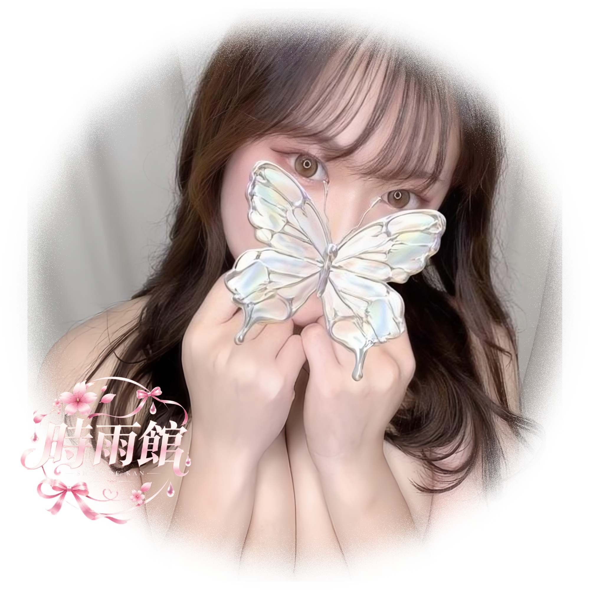 施術中は舌先でゆっくりと胸元をなぞりながら