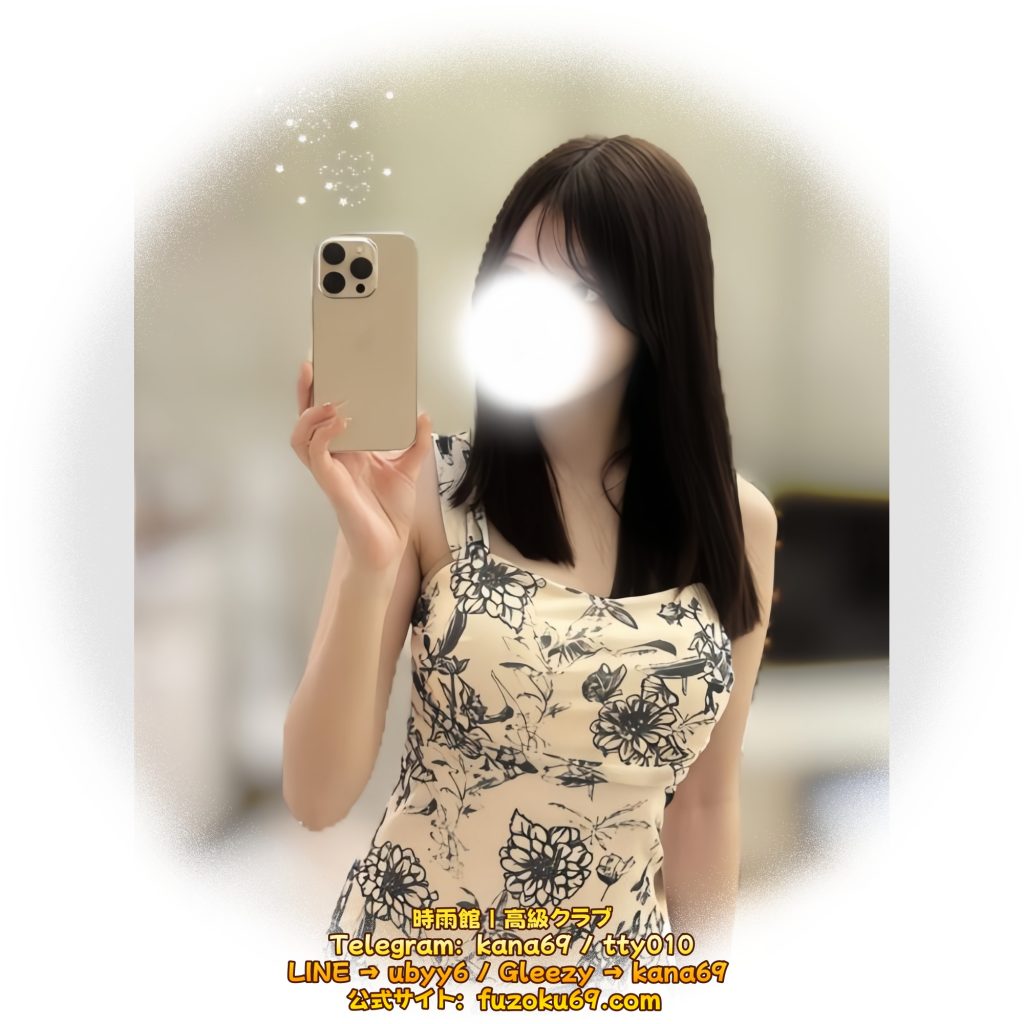 知的なカフェオーナー系お姉さん