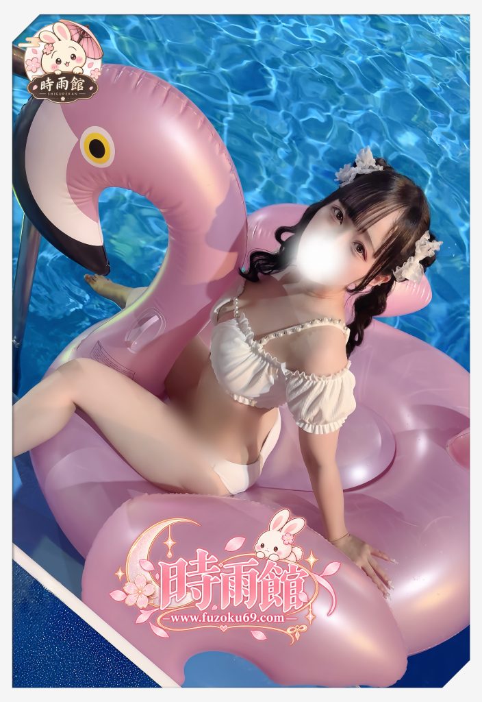 小悪魔系のキュートな美少女