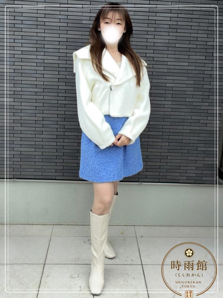 大人の色気と落ち着いた雰囲気が魅力