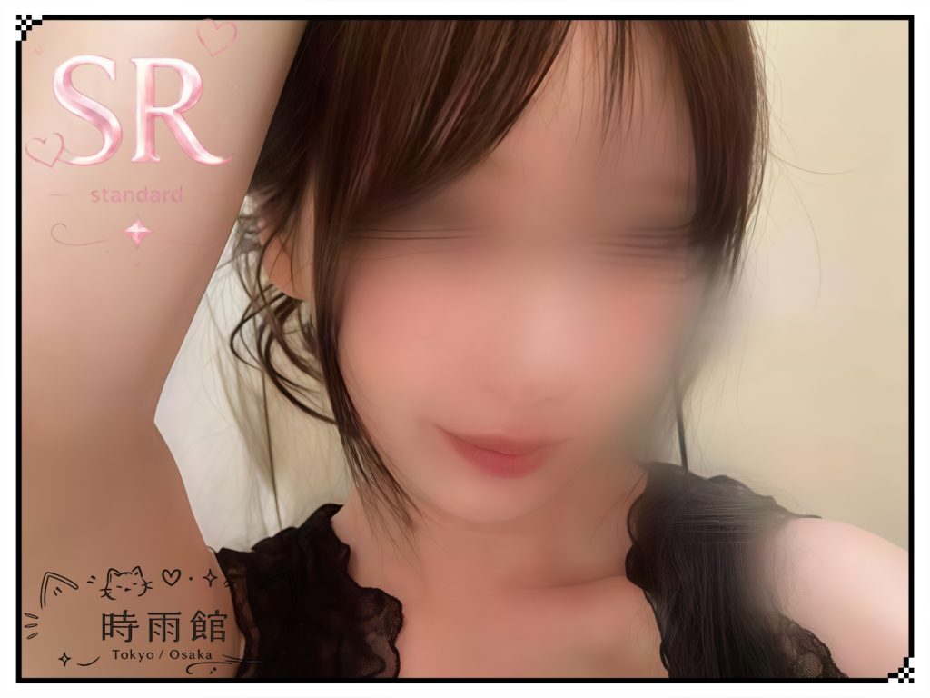 クリーミーな白い肌に大きな目