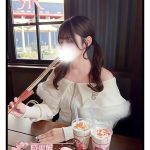 Eカップの甘辛系美少女